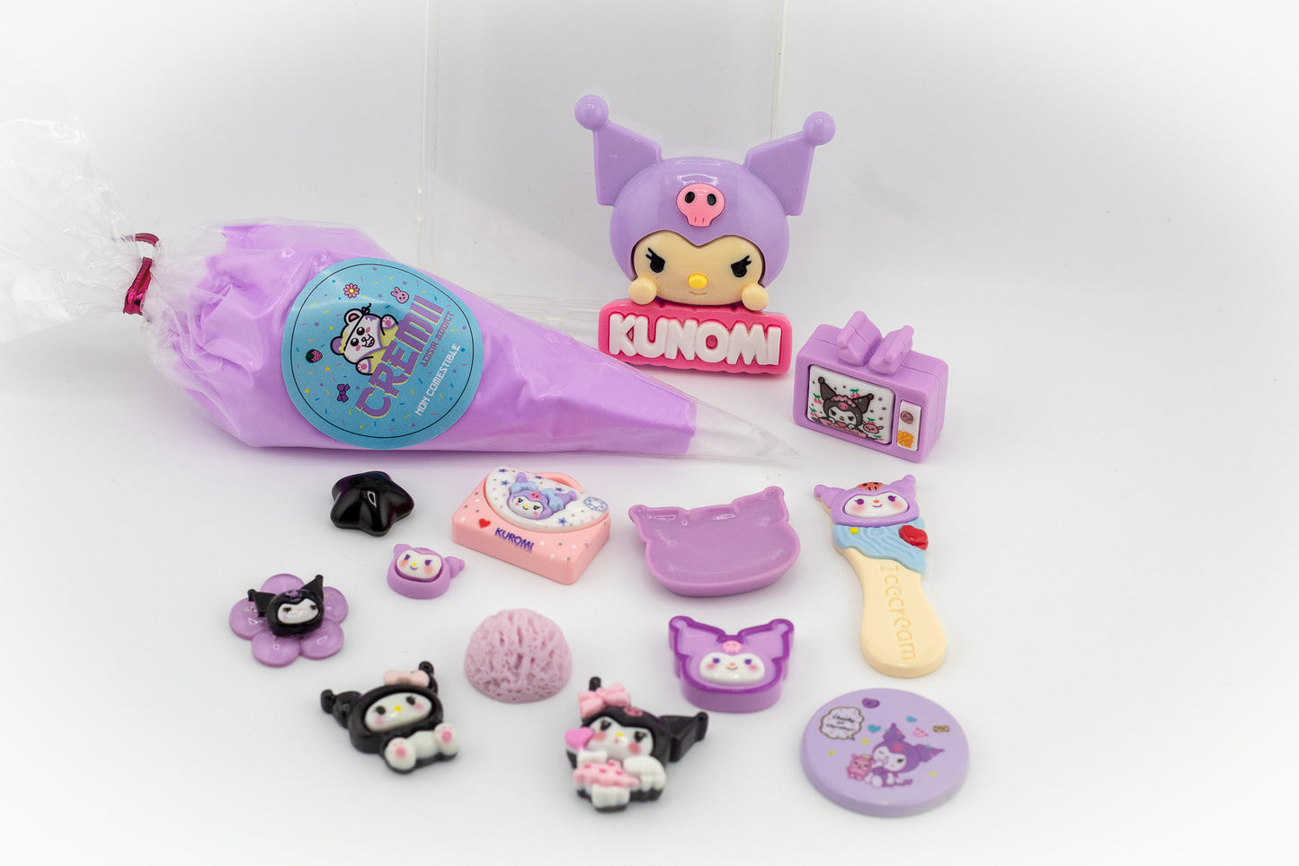 Kit coque Kuromi à personnaliser – accessoires kawaii avec crème violette et charm XL stylé